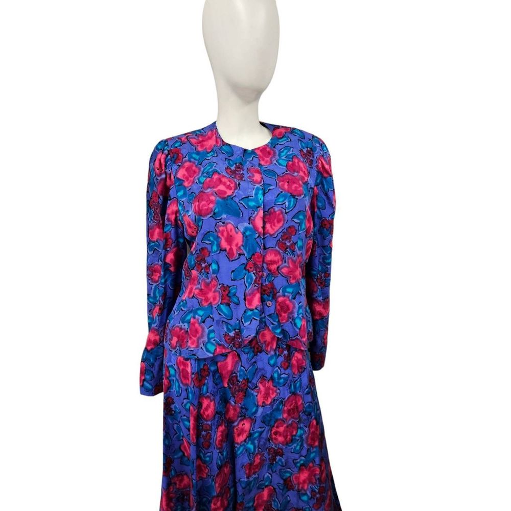 Adrianna Papell Vintage Silk Floral Skirt and Top Set 10